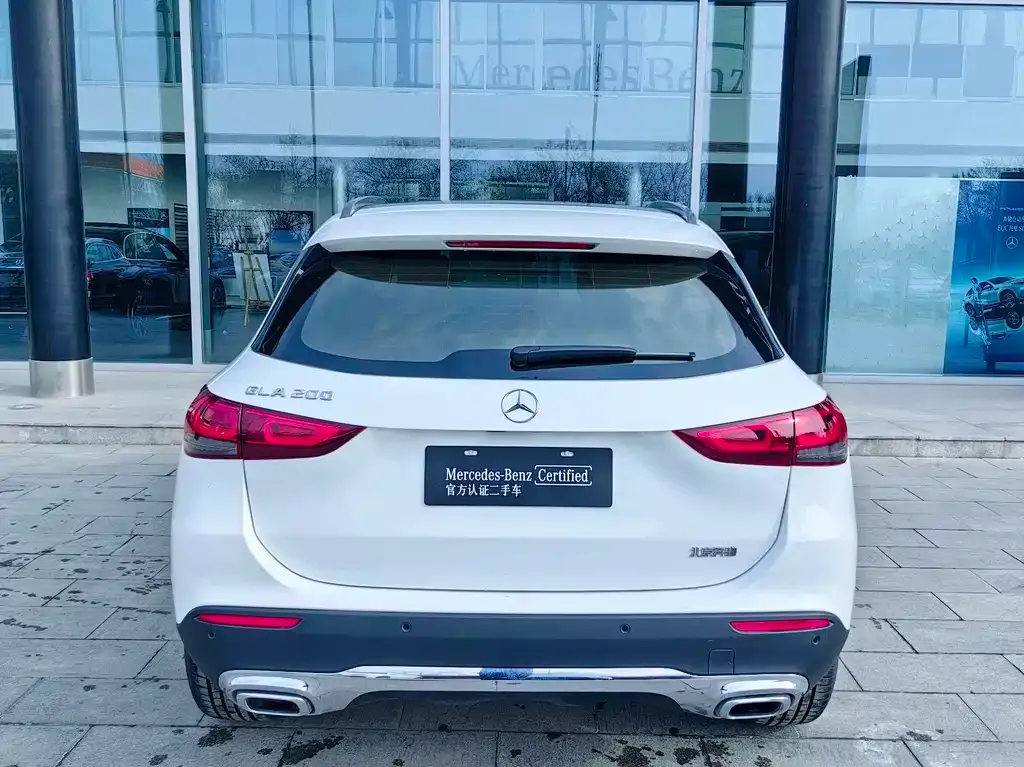 Mercedes-Benz GLA — фото 6