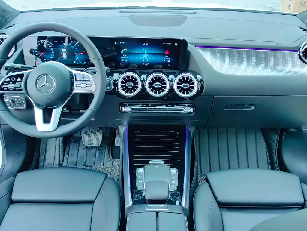 Mercedes-Benz GLA — фото 8