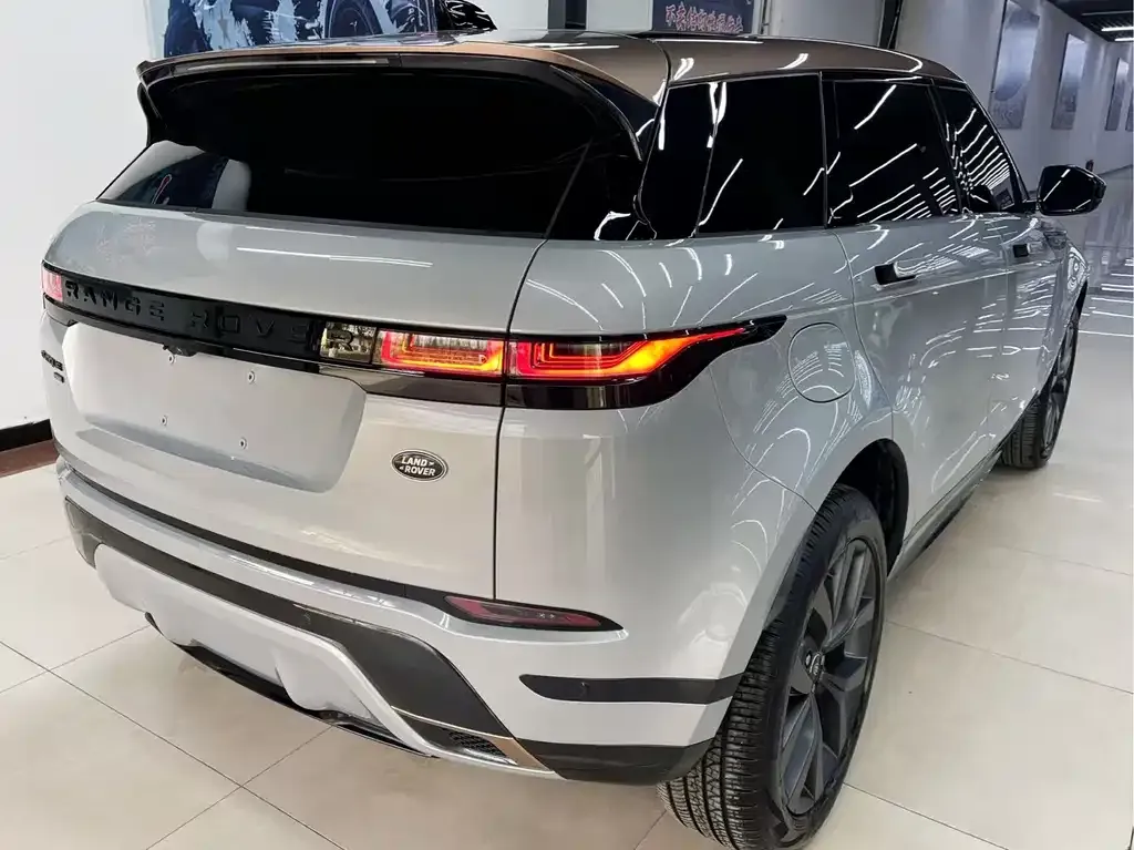 Land Rover Evoque — фото 7