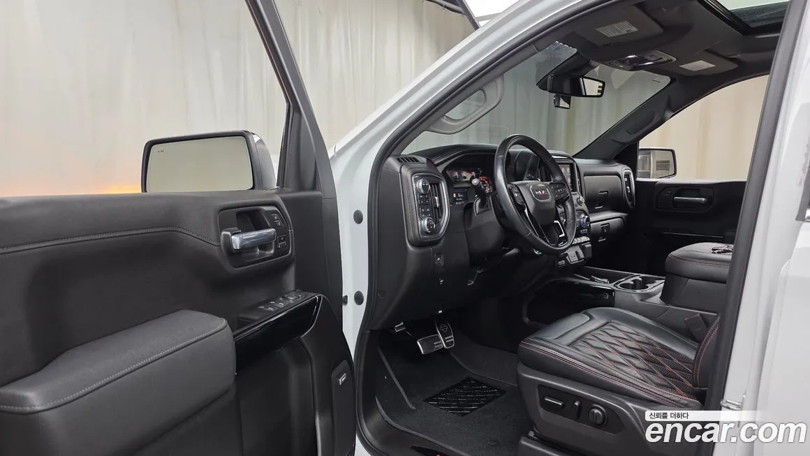 GMC Sierra — фото 8