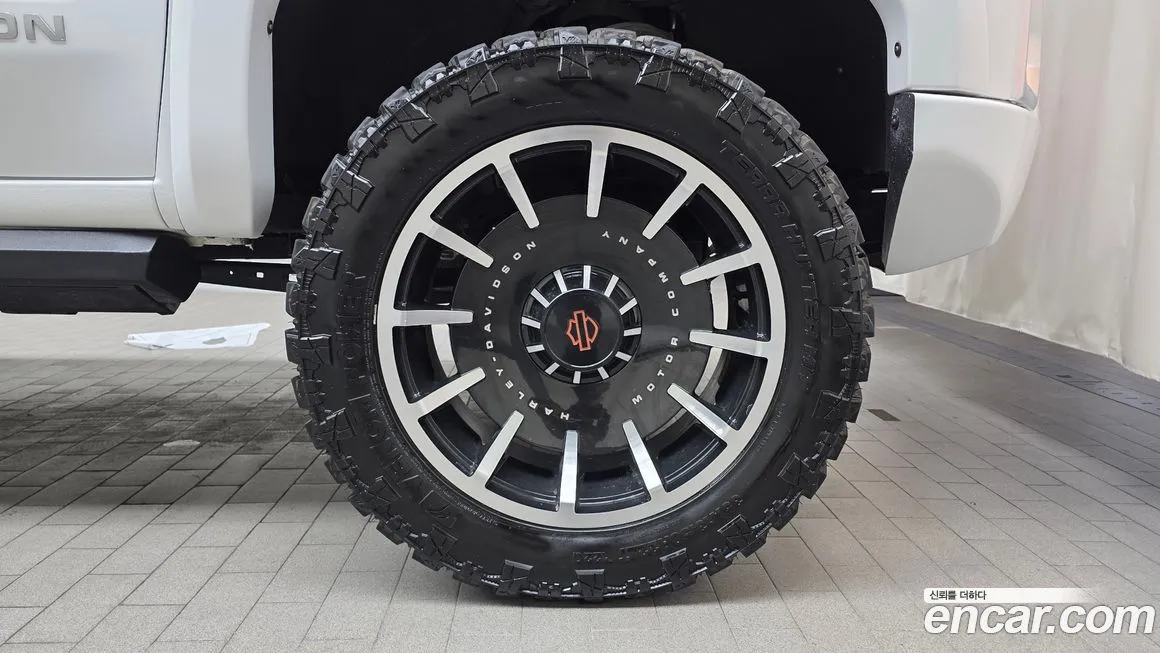 GMC Sierra — фото 6