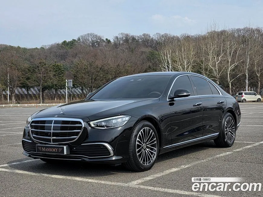 Mercedes-Benz S-Class — фото 1