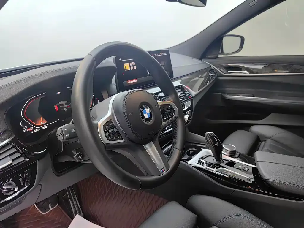 BMW 6 Series GT — фото 9