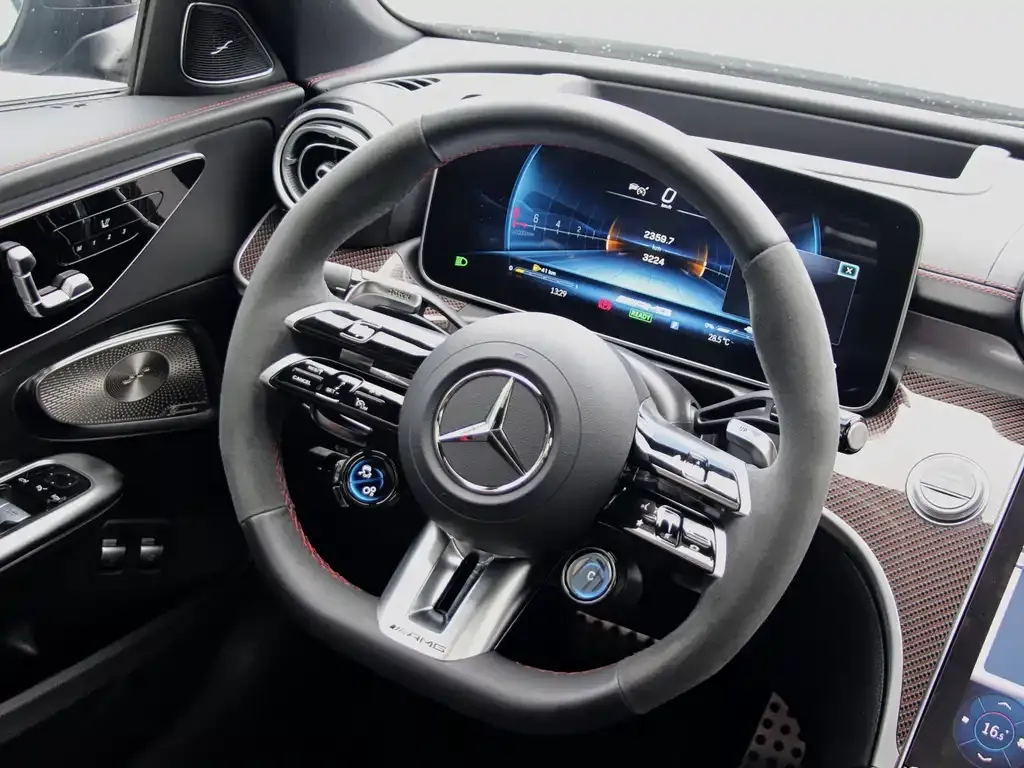 Mercedes-Benz C-Class AMG New Energy — фото 4