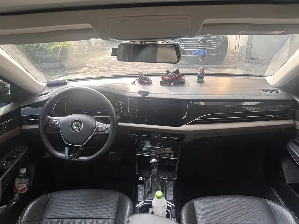 Volkswagen Passat — фото 2