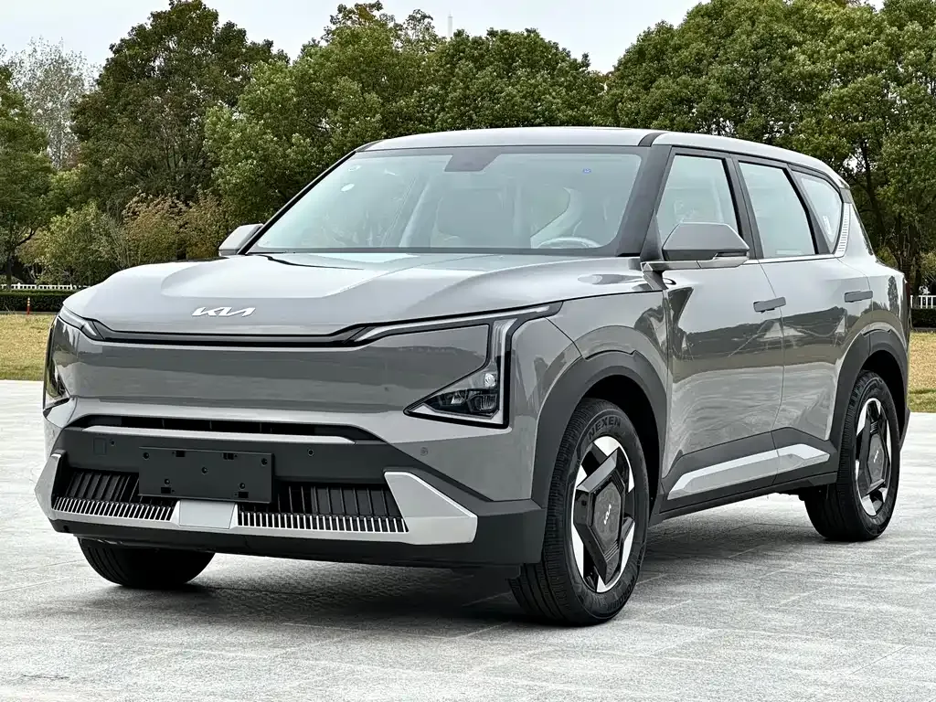 Kia EV5 — фото 1