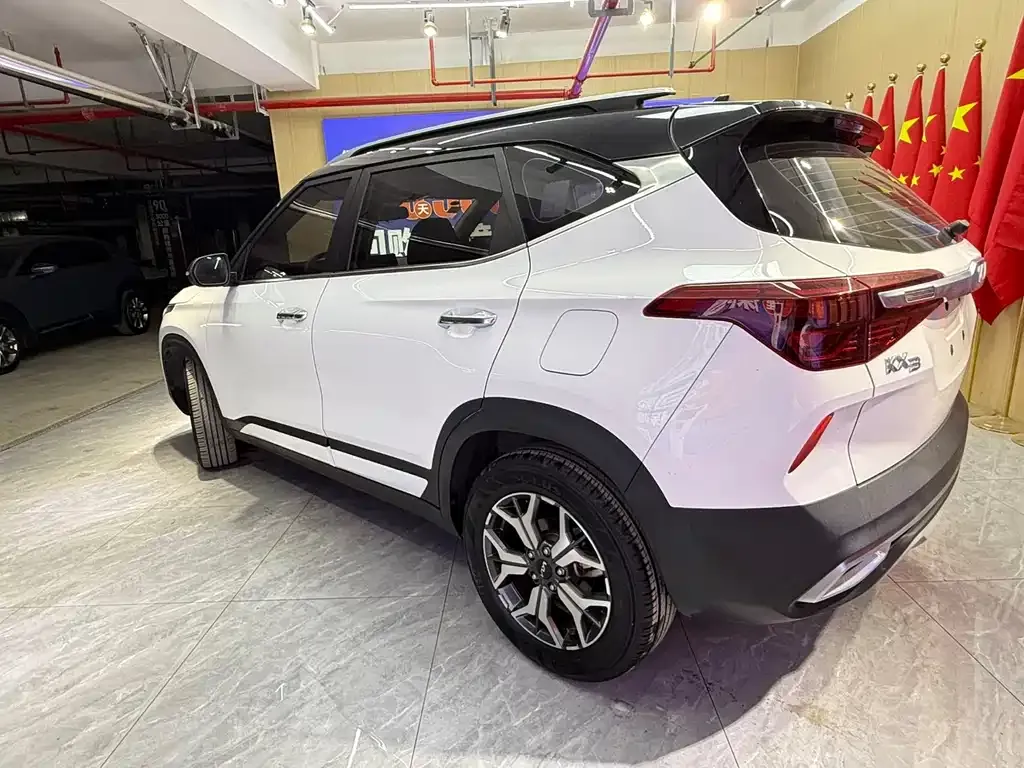 Kia KX3 — фото 10