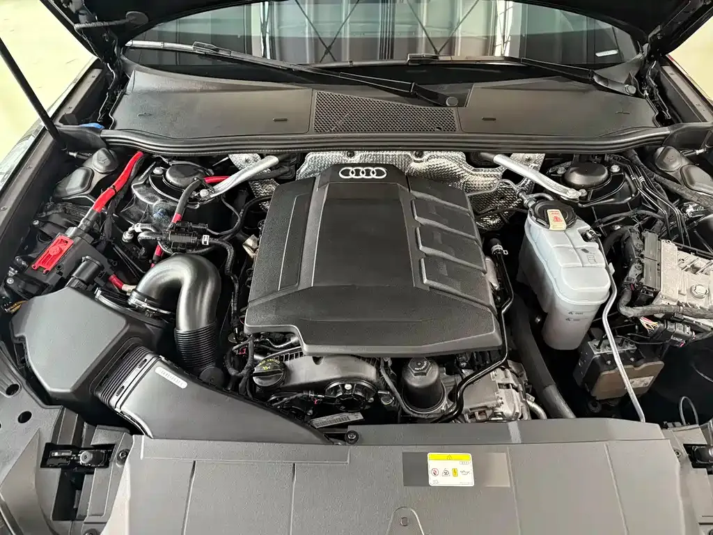 Audi A6L — фото 4