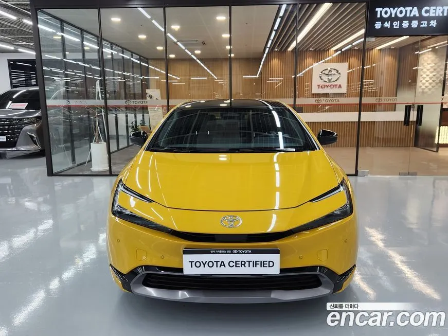 Toyota Prius — фото 8