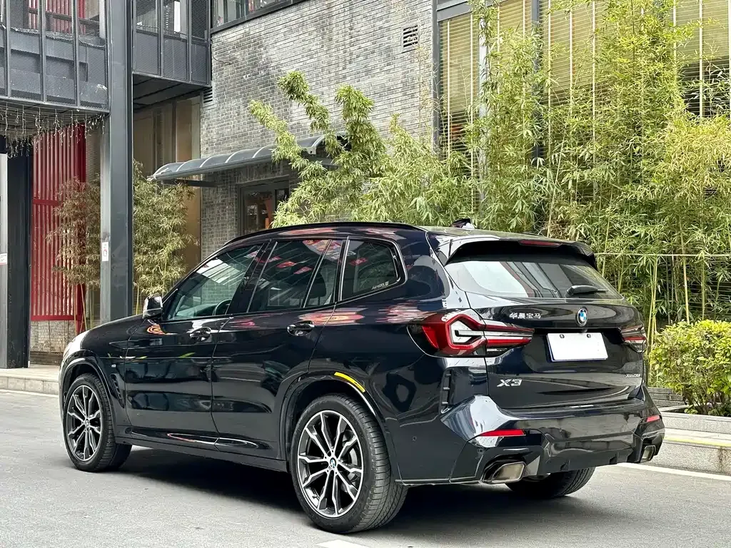 BMW X3 — фото 10