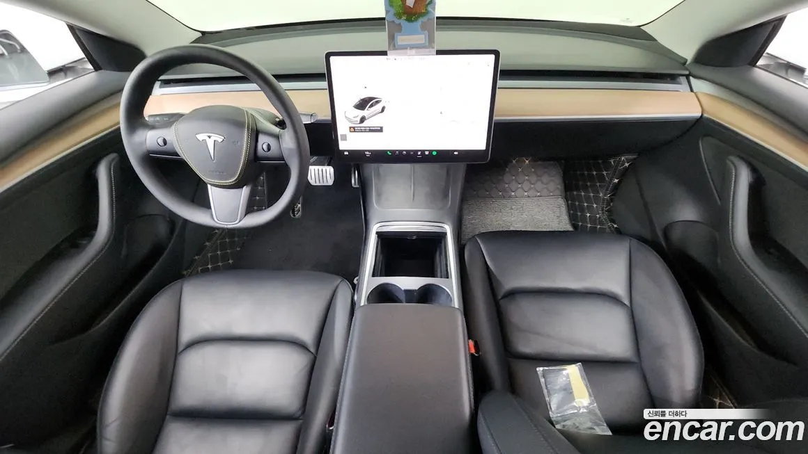 Tesla Model 3 — фото 7