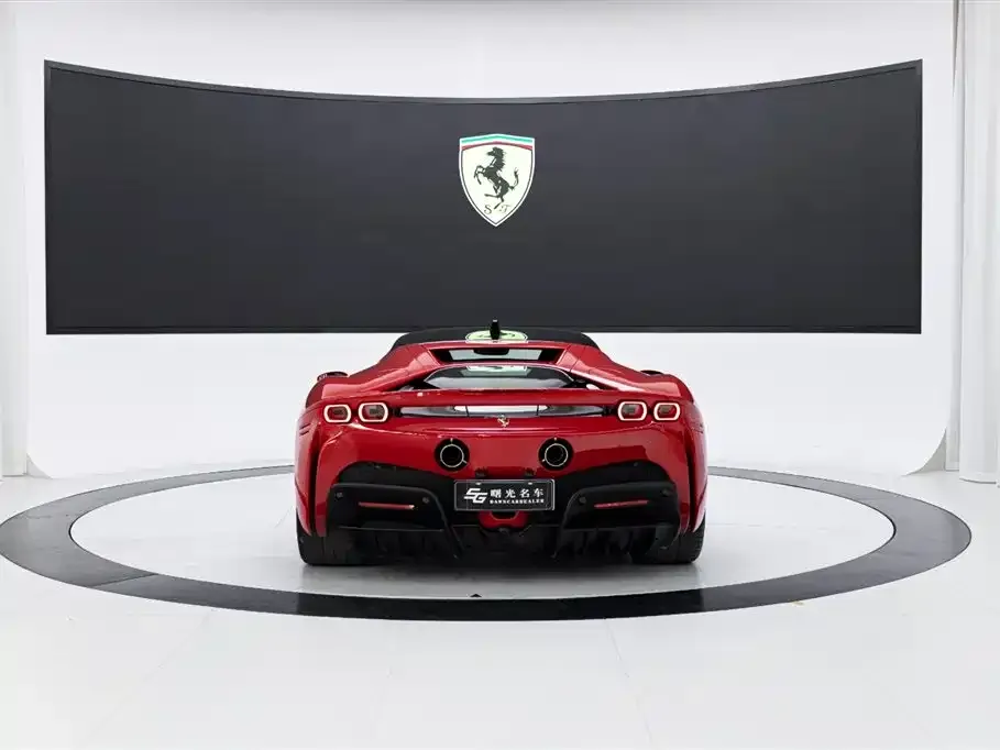 Ferrari SF90 — фото 5