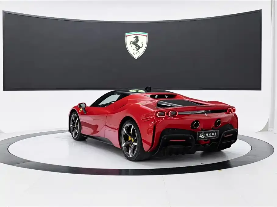 Ferrari SF90 — фото 4