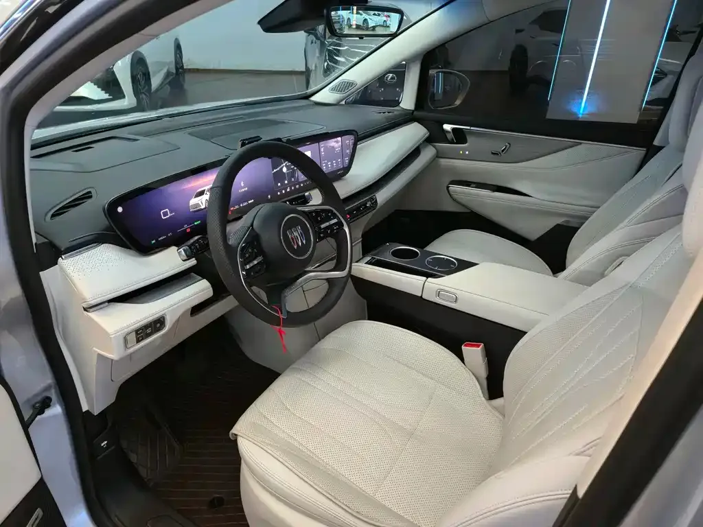 Buick GL8 Hybrid — фото 6