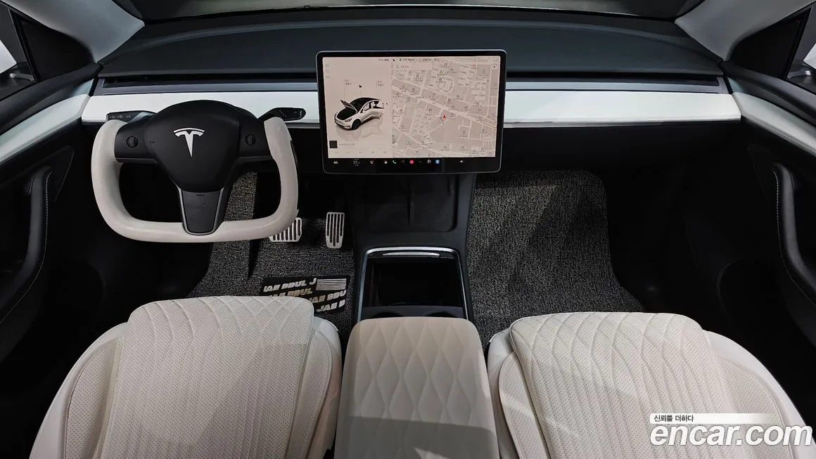 Tesla Model Y — фото 7