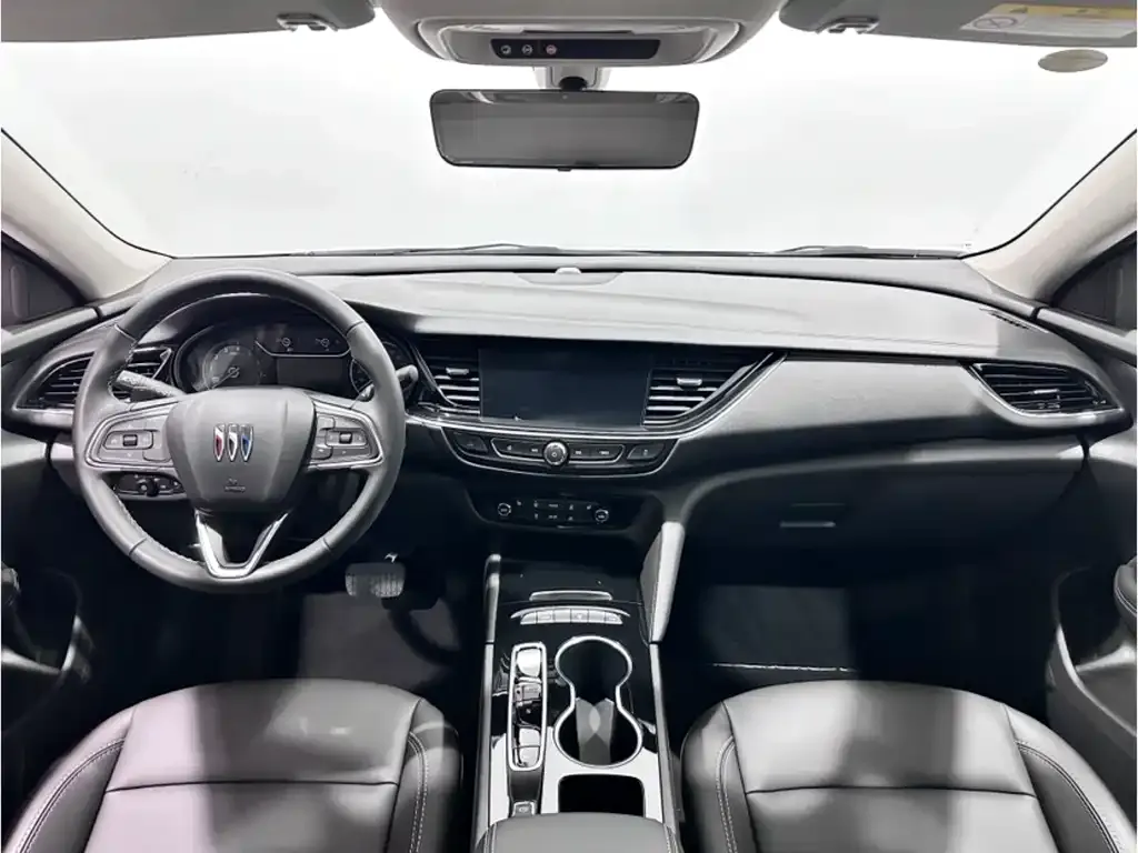 Buick Regal — фото 10