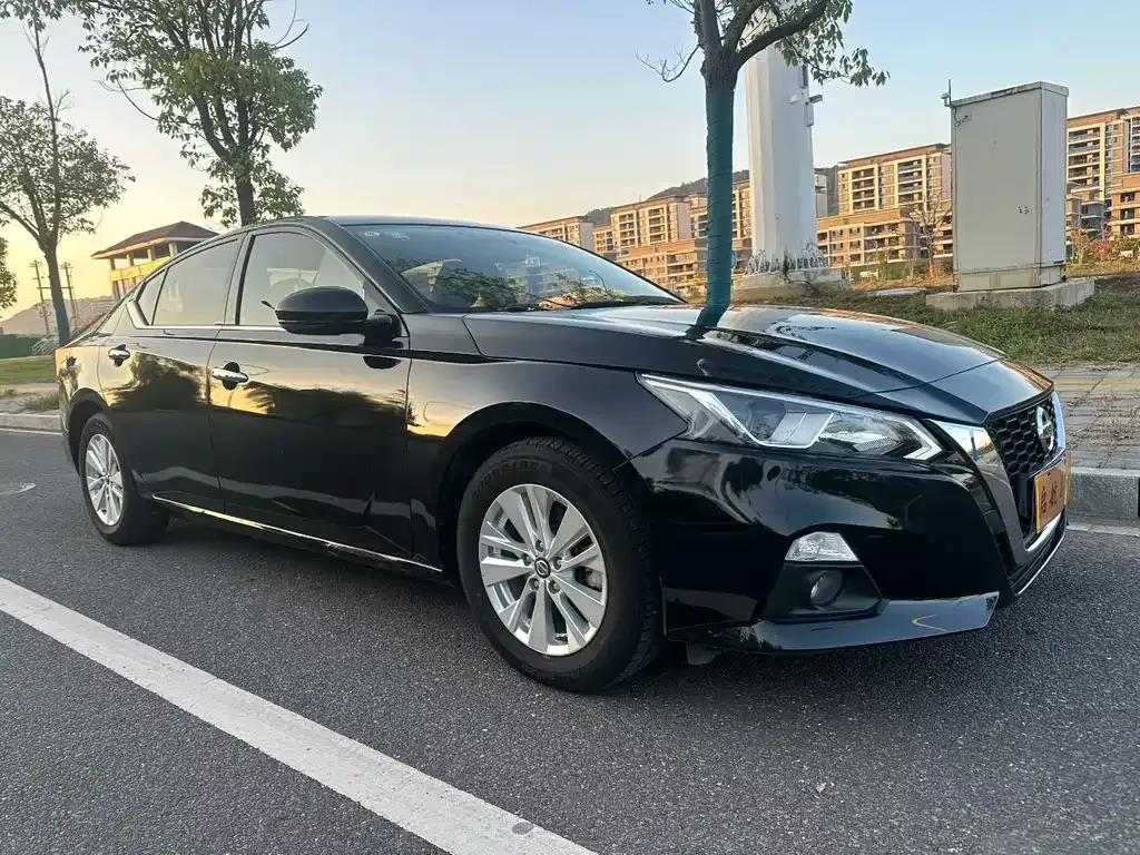 Nissan Teana — фото 8