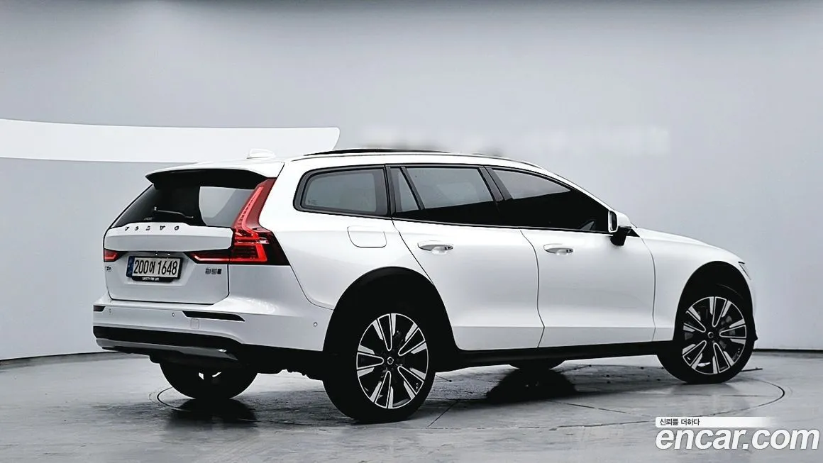 Volvo V60 — фото 2