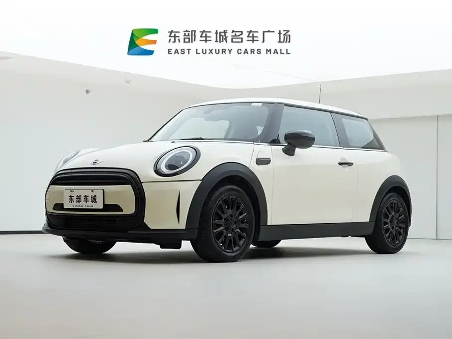 MINI Cooper (3-door) — фото 1