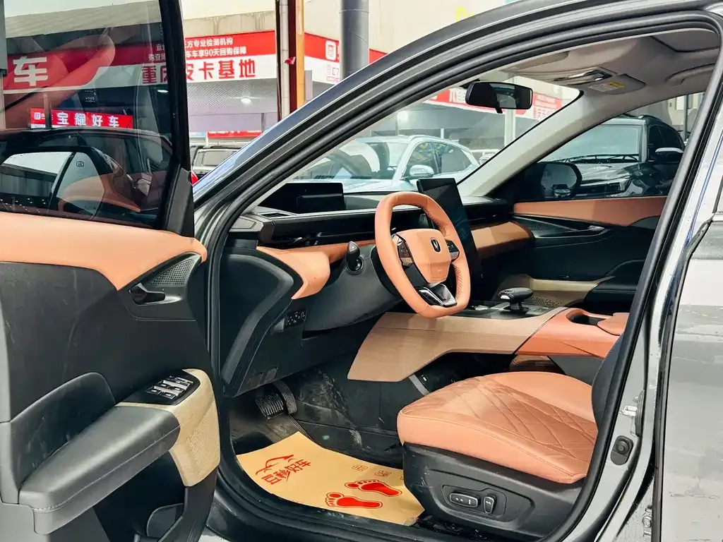 Changan Eado — фото 9