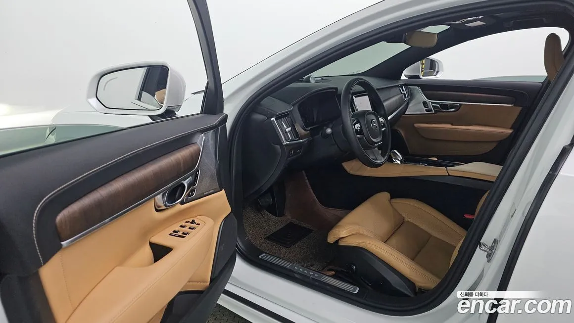 Volvo S90 — фото 10