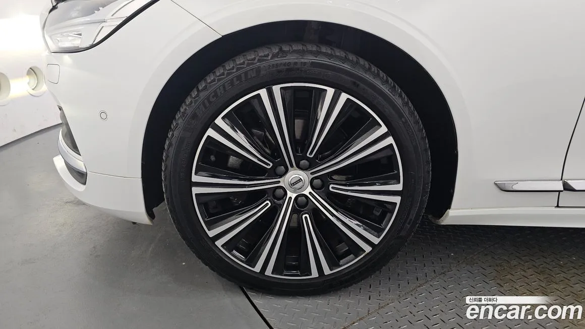 Volvo S90 — фото 2