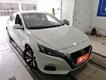 Nissan Teana — фото 2