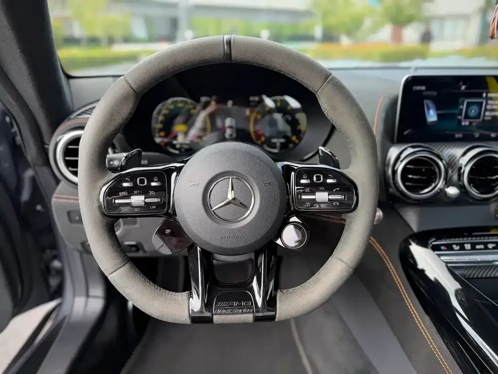 Mercedes-Benz AMG GT — фото 3