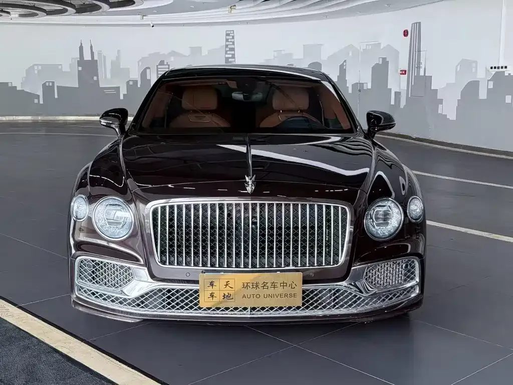 Bentley Flying Spur — фото 7