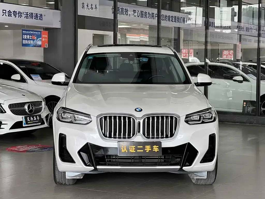 BMW X3 — фото 10