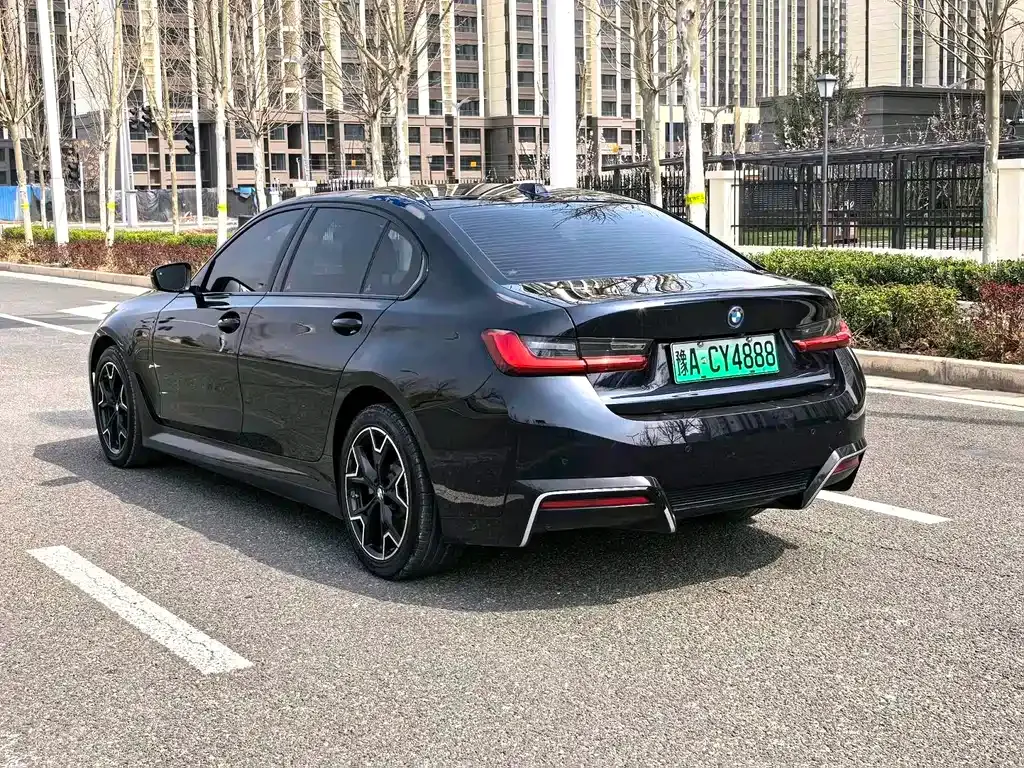 BMW i3 — фото 6