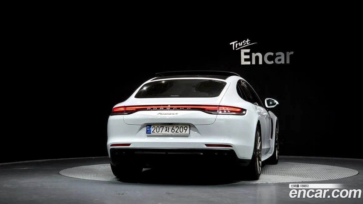 Porsche Panamera — фото 3