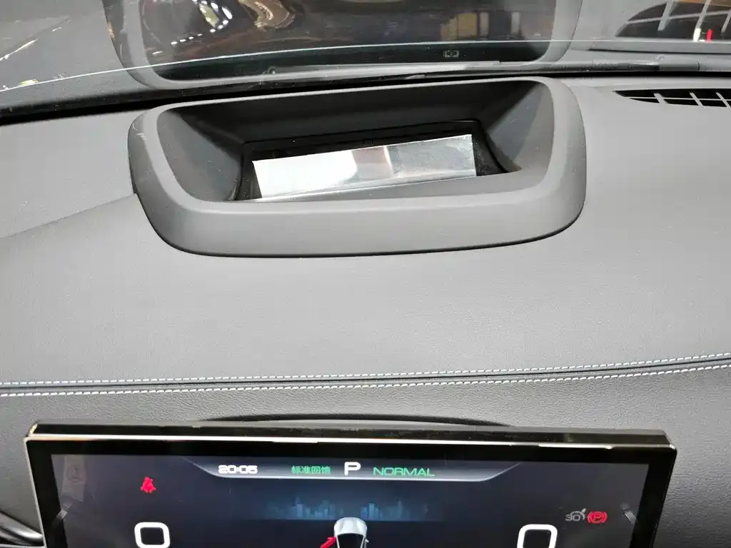 BYD Seal — фото 7