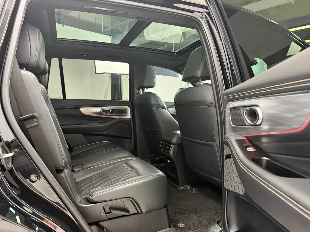 GAC Motor Trumpchi GS8 — фото 9