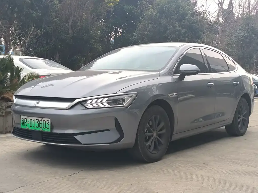 BYD Qin PLUS — фото 1