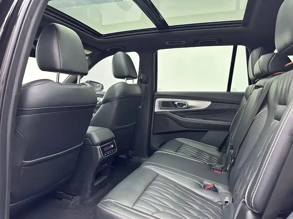 GAC Motor Trumpchi GS8 — фото 10