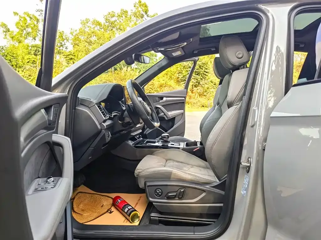 Audi Q5L Sportback — фото 6