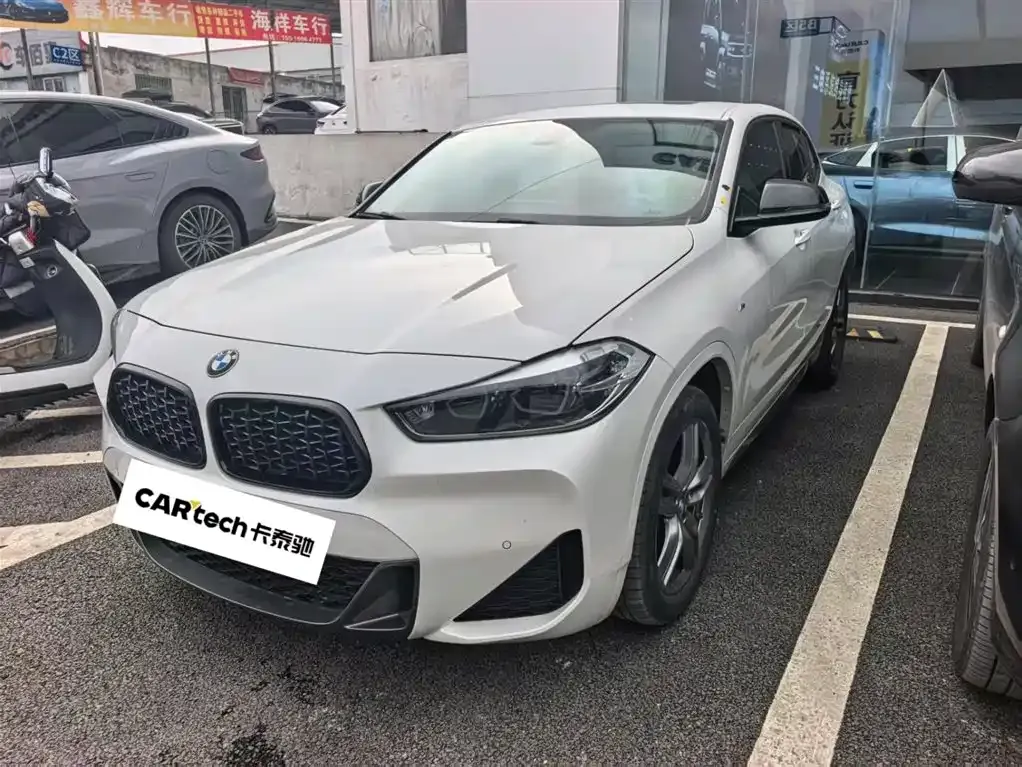 BMW X2 — фото 1
