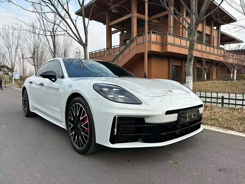 Porsche Panamera — фото 10