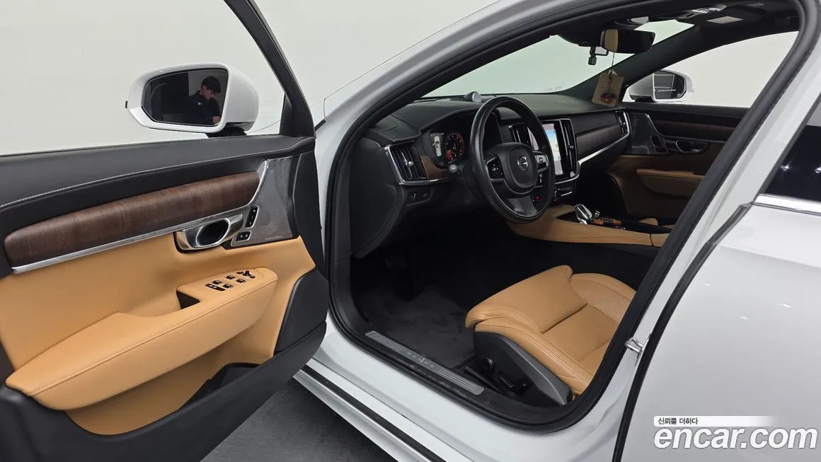 Volvo S90 — фото 10
