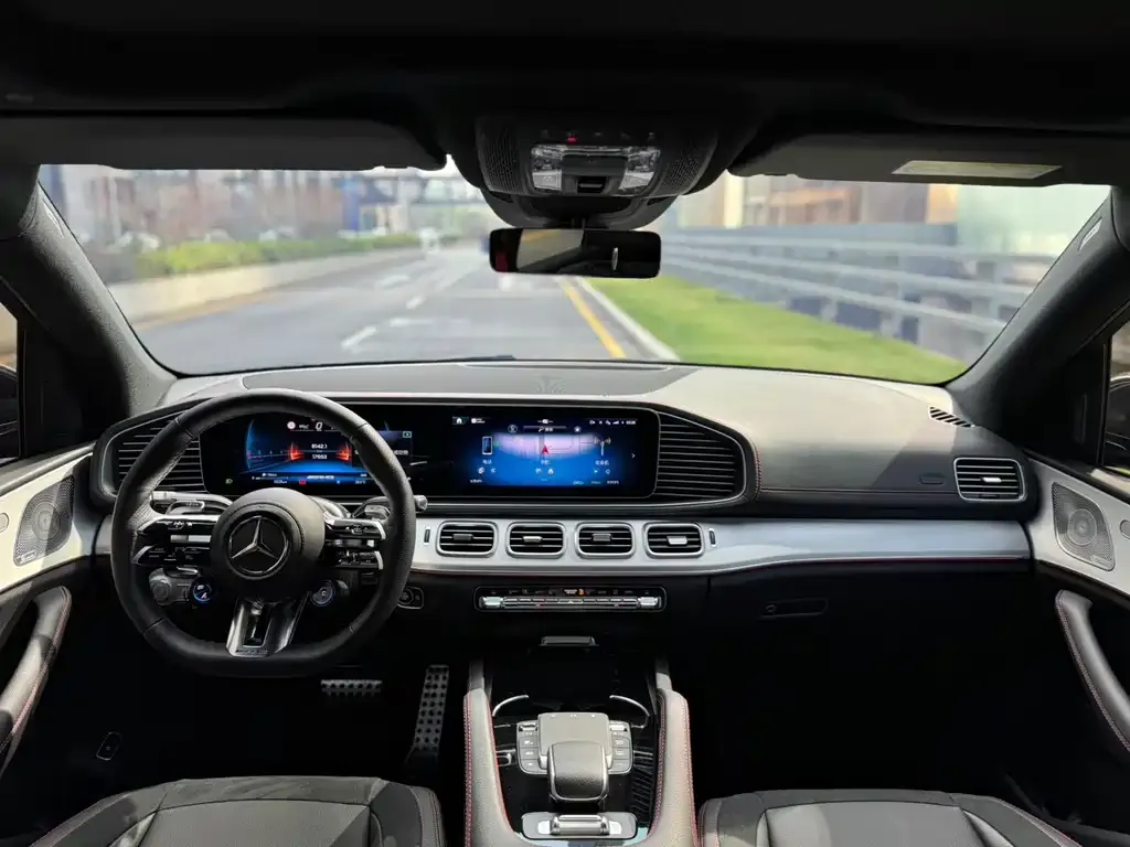 Mercedes-Benz GLE AMG — фото 8
