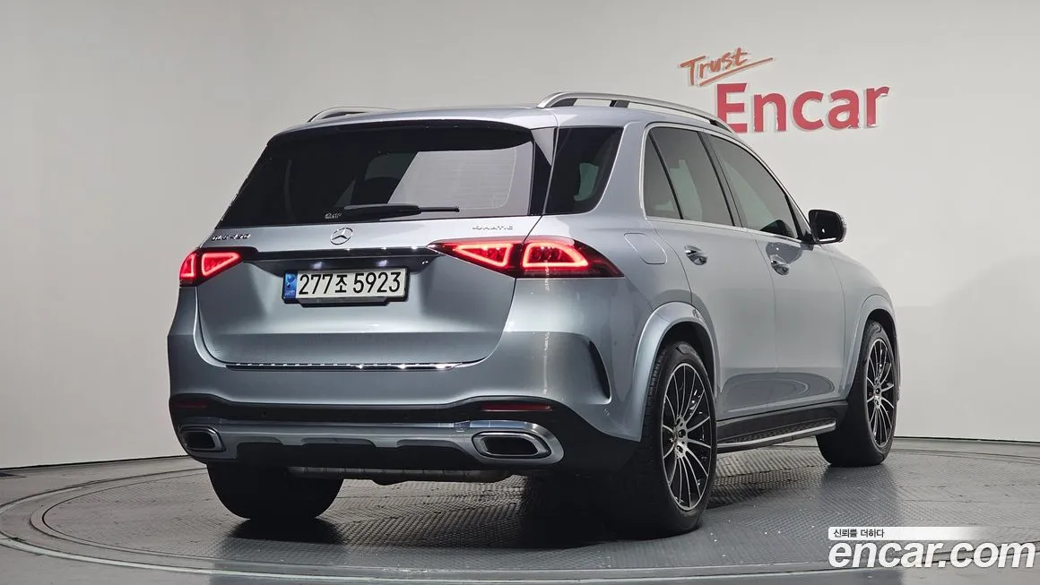 Mercedes-Benz GLE-Class — фото 8