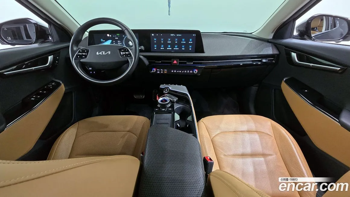 Kia EV6 — фото 9