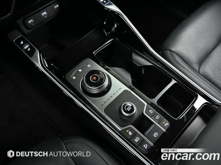 Kia Sorento — фото 9