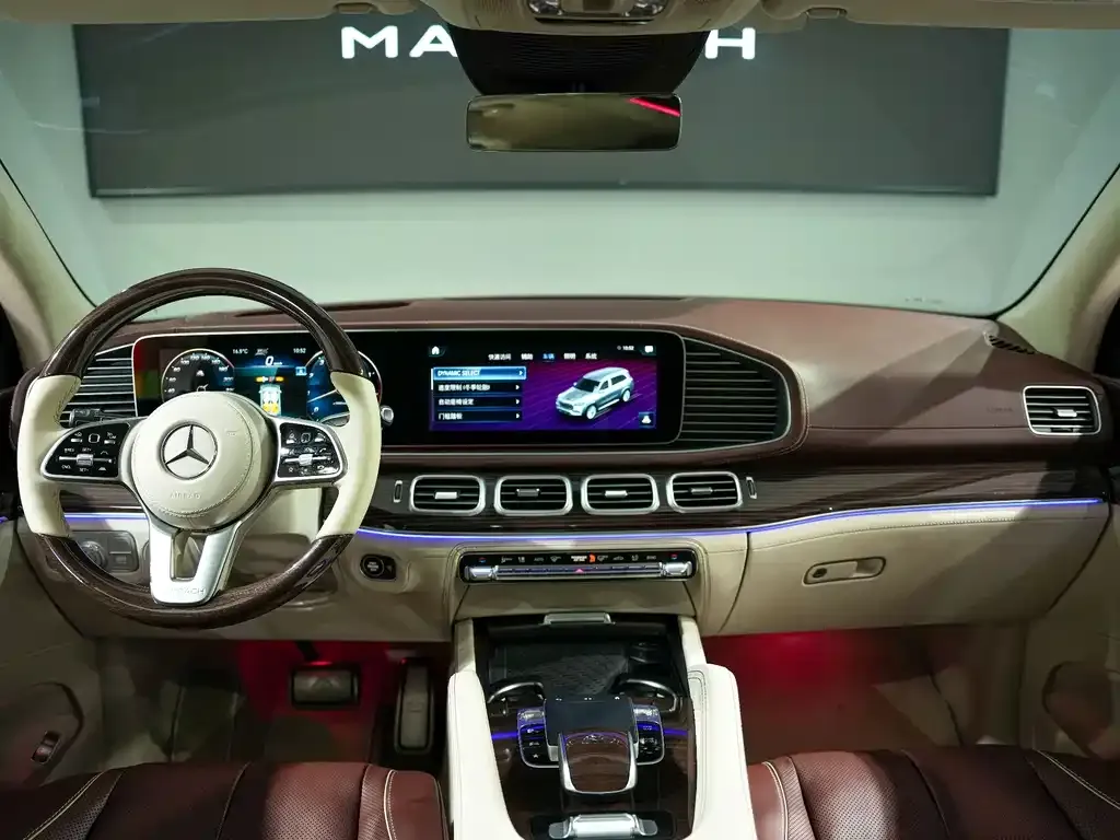 Mercedes-Benz GLS — фото 6