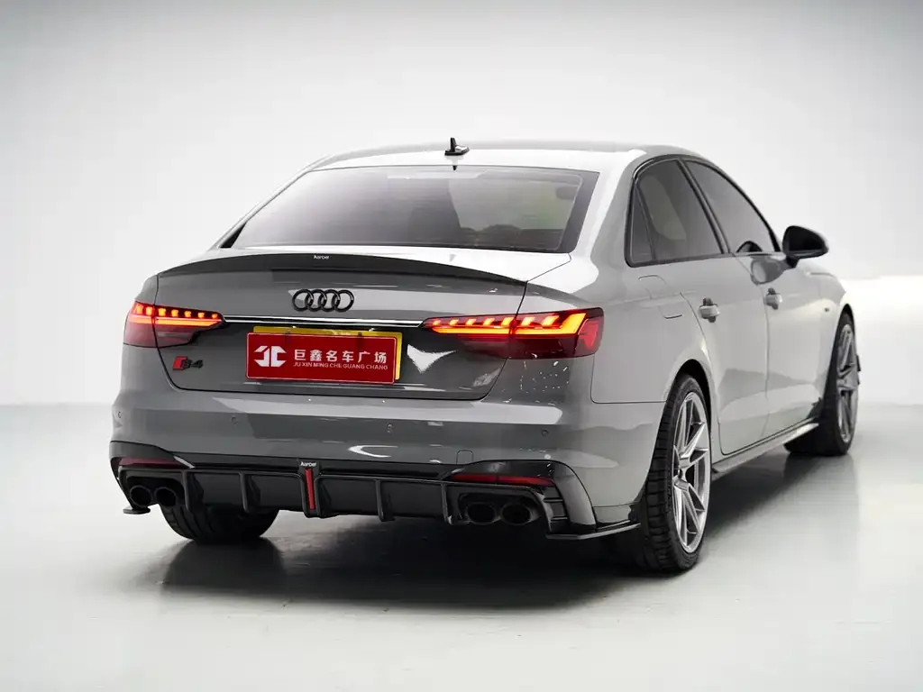 Audi S4 — фото 5