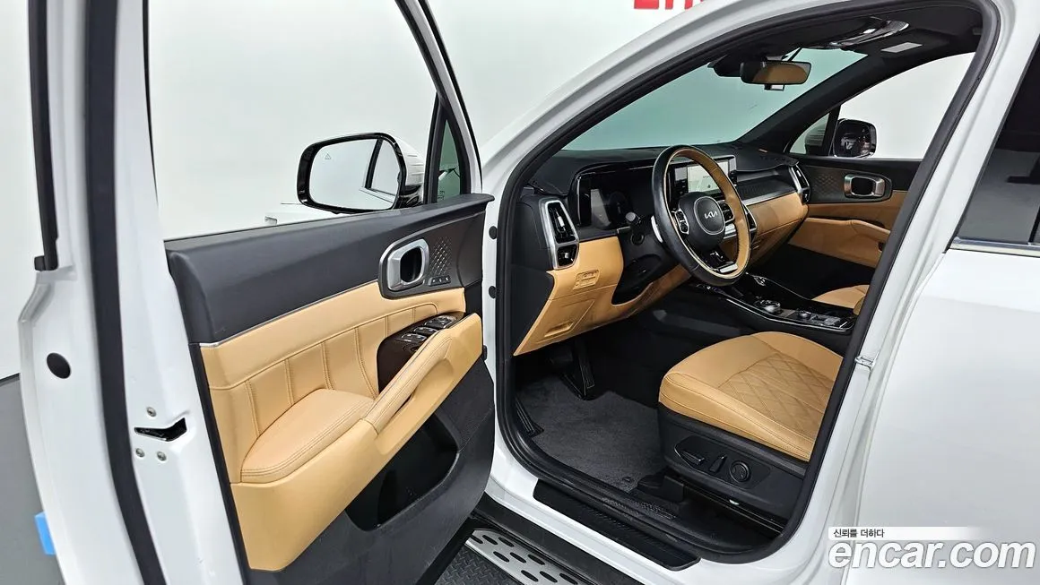 Kia Sorento — фото 7