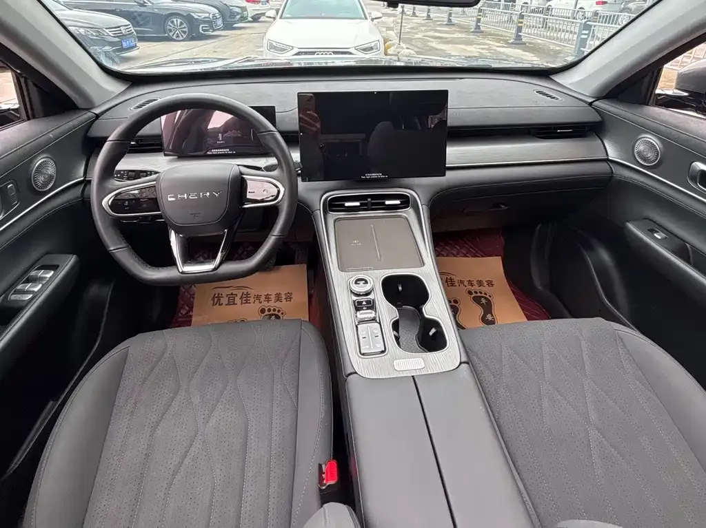 Chery Tiggo 8 PLUS — фото 8