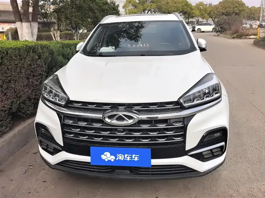 Chery Tiggo 8 — фото 10