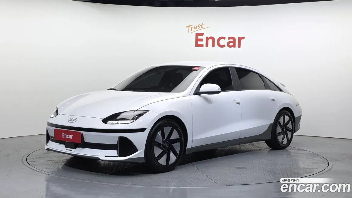 Hyundai Ioniq6 — фото 1